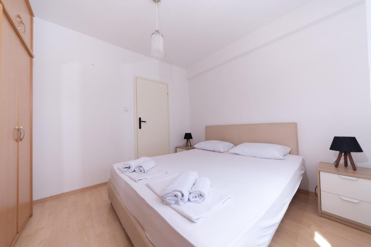 Sunshine Apartment Kotor Bagian luar foto